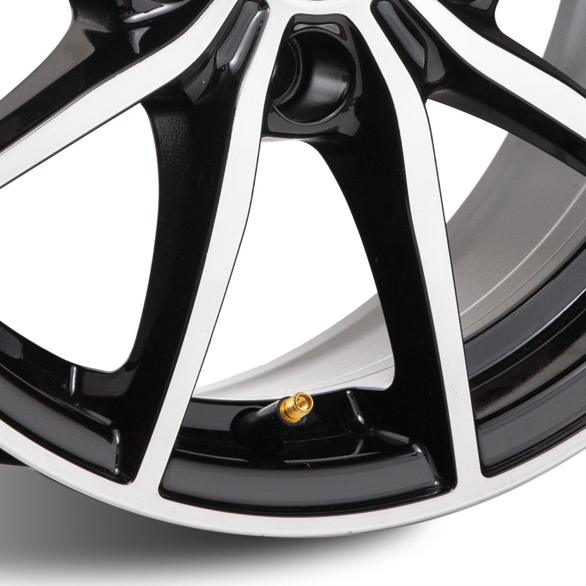R15 5x114,3 6,5J ET38 D54,1 X'trike X-111М BK/FP