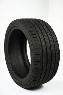 Летние шины 225/45 R19 Roador Amaro777 96V XL